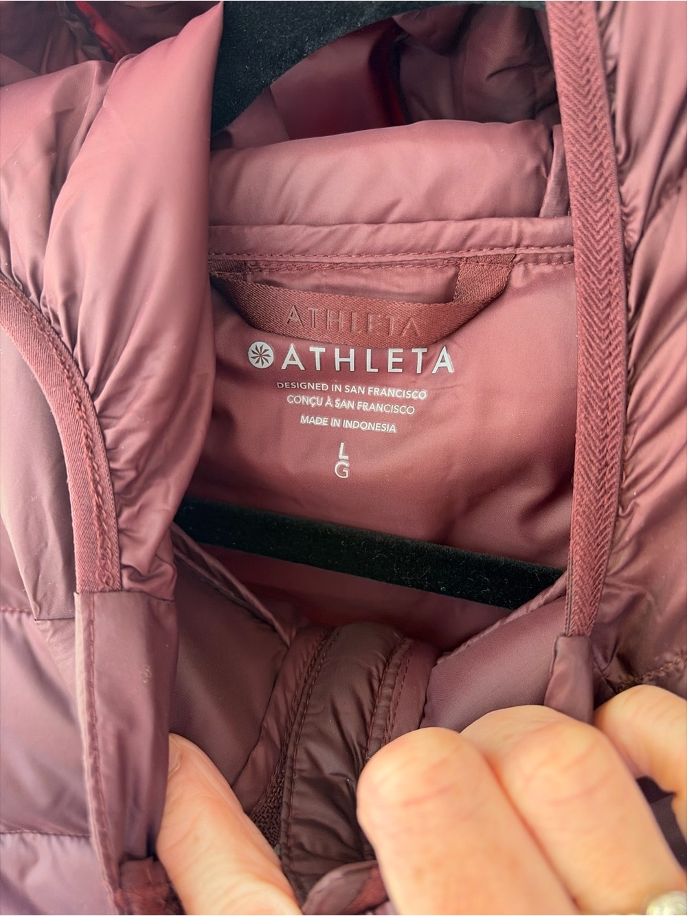 Athleta Quilted Hooded Vest in Dusty Rose - Picture 2 of 2